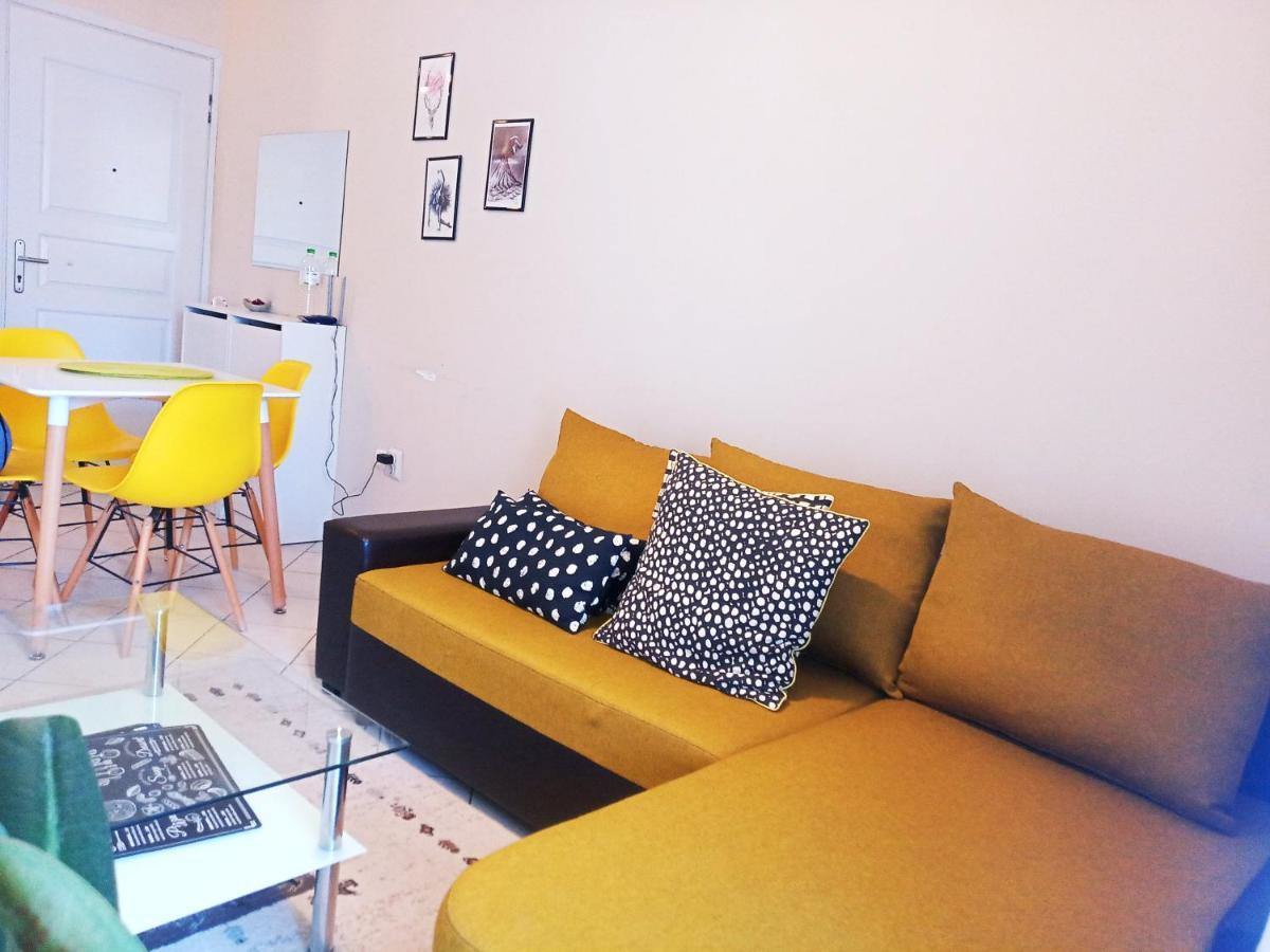 Golden Sky 3 Apartment Peraía Eksteriør bilde